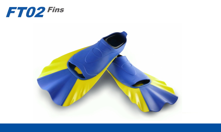FT02 - Swimming Training Flippers / Fins